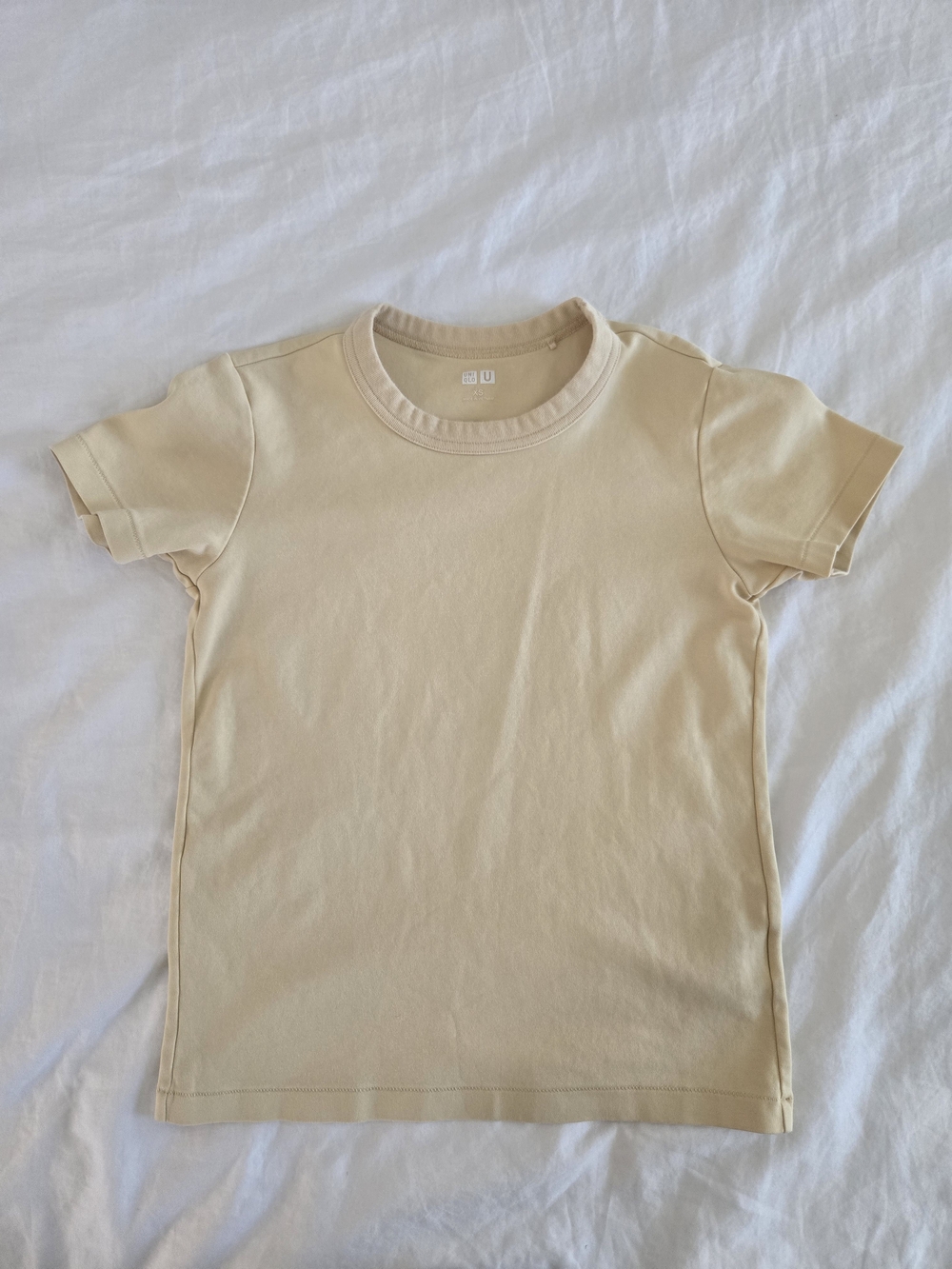 Uniqlo Cream Short Sleeve Tee